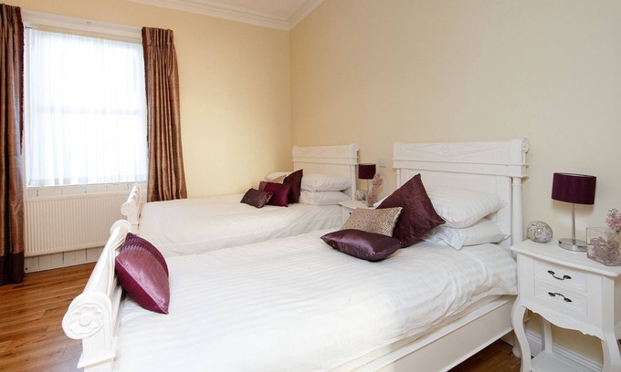 Inchicore Apartment | Old World Apartments in Historic Dublin, Near Kilmainham Gaol.