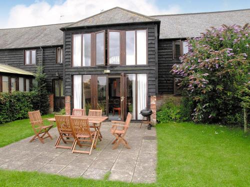 Warminster House | Oldfield