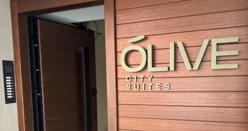 Larissa Apartment | Olive City Suites