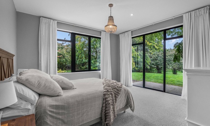Dyerville Cottage | Olive Estate - Martinborough Holiday Home