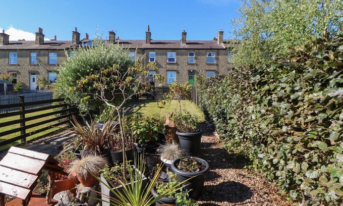 Honley Cottage | Olive Tree Cottage