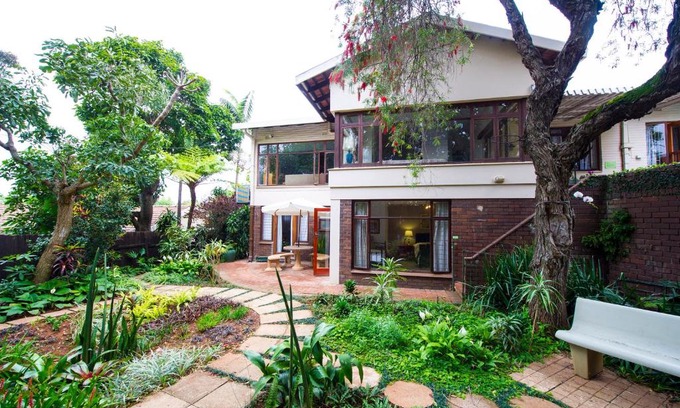 Berea House | Oliveroom Self Catering and B&B