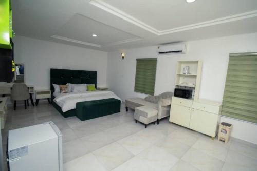 Orozo Apartment | Olivesnpine