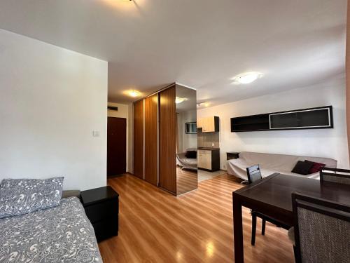 Oliwa Apartment | Olivka STUDIO i PARKING