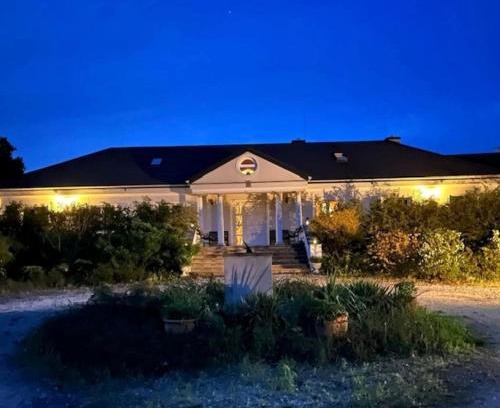 Miastkow Koscielny Bed & Breakfast | Olszynowy Dwór