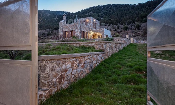 Agía Eiríni House | Omalos Gianni's House