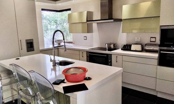Voigtland House | Ombanda Guesthouse
