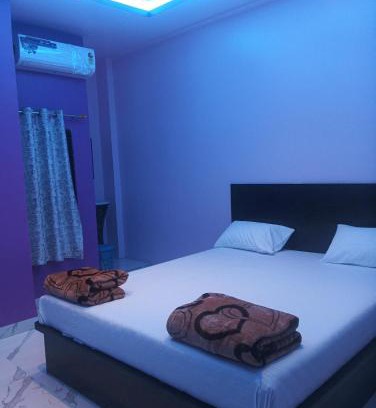 Ellora House | OMKARA GUEST HOUSE Hotel