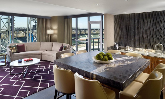 Cumberland Hotel | Omni Hotel At The Battery Atlanta