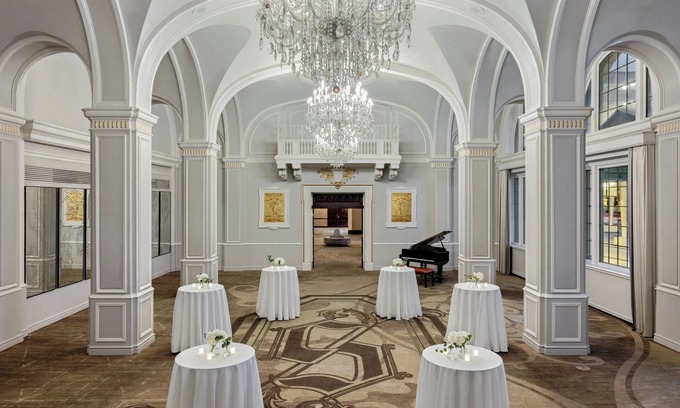 Wholesale District Hotel | Omni Severin Hotel