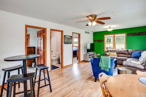 Notre Dame House | On Campus Home Updated Steps From Hesburgh - 10+