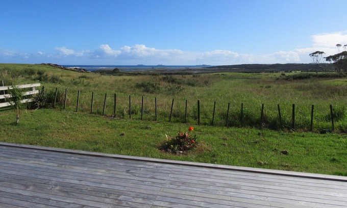 Karkari Peninsula Cabin | On Inland With A View
