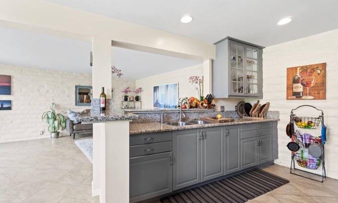 Carlsbad Condo | On Omni La Costa Golf Course- Patio, Parking, & AC
