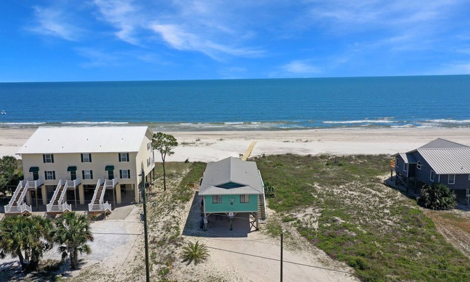 Port St. Joe House | On the Beach-Bring your Fishing Poles and Stay Gulf Front - Pelican Bend