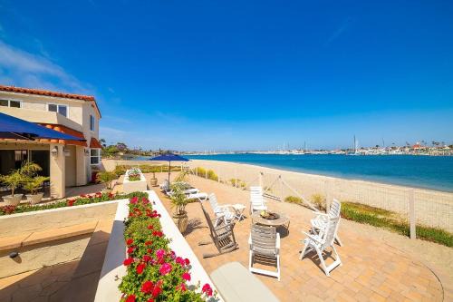 La Playa House | On The Beach Casita