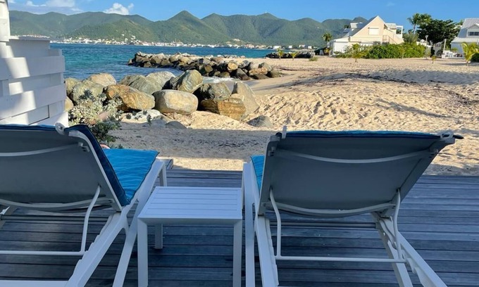 Nettle Bay Condo | On the beach ! Villa ELBA A French Touch unit, pools, tennis, sea view