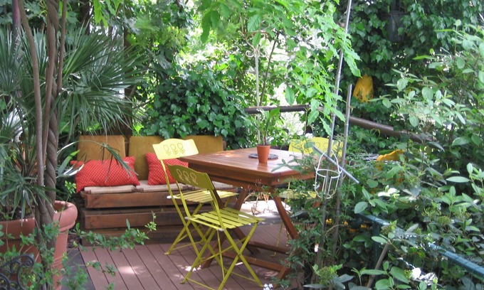 Hyeres City Centre Apartment | On the Côte d'Azur, Hyères-Les-Palmiers, charming studio, 5 min from the beaches