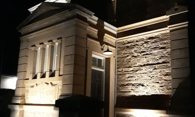 Gawler Apartment | On the doorstep of the Barossa Valley.