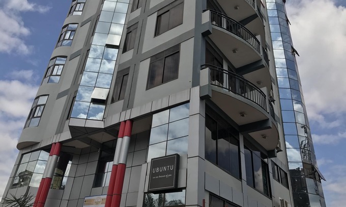 Moshi Hotel | On the edge of Moshi town, with great hospitality, Mount Kilimanjaro Views.