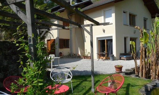Voreppe House | On the heights of Voreppe, separate studio in a house, hiking, skiing