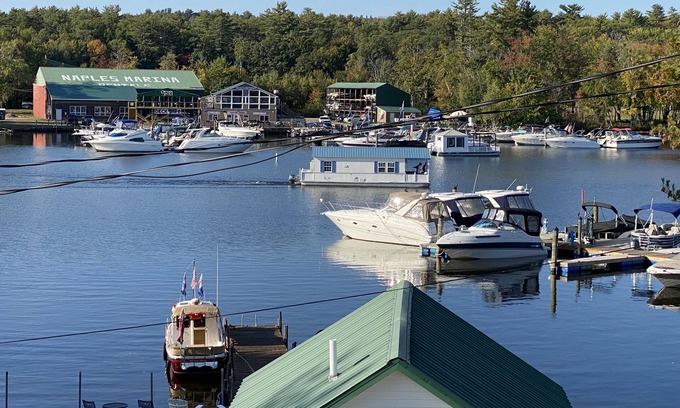 Naples House | On the water, 35' DOCK SPACE! CENTER OF NAPLES! Access to Sebago and Long Lakes