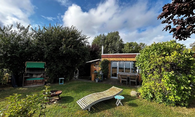 Marienleuchte House | On the wildly romantic natural beach, enchanting view, cozy with stove, sauna