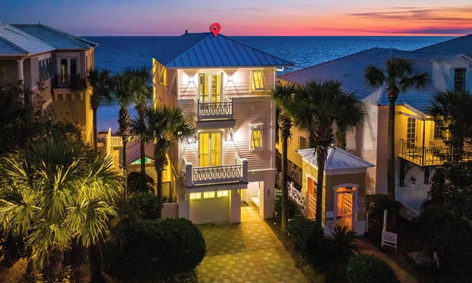Delos House | OnBeach*Stunning*BeachSvc+Gear*2Pools*Elevator