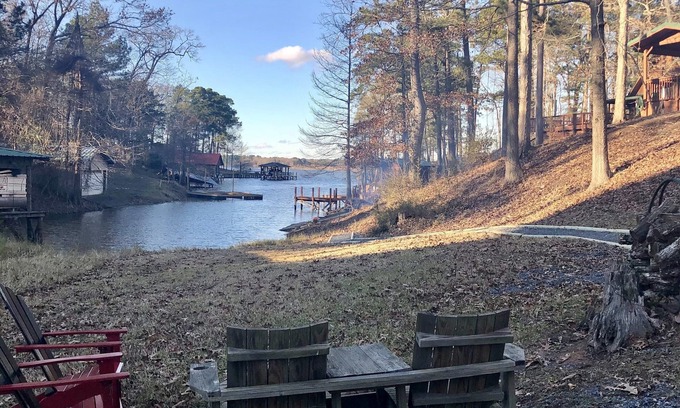 Negreet Cabin | Once a Part of the Beloved Shady Oak Lodge - Cabin 2, 4 beds w/Boat Ramp