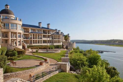 Highland Lake Estates House | Once Upon A Shore