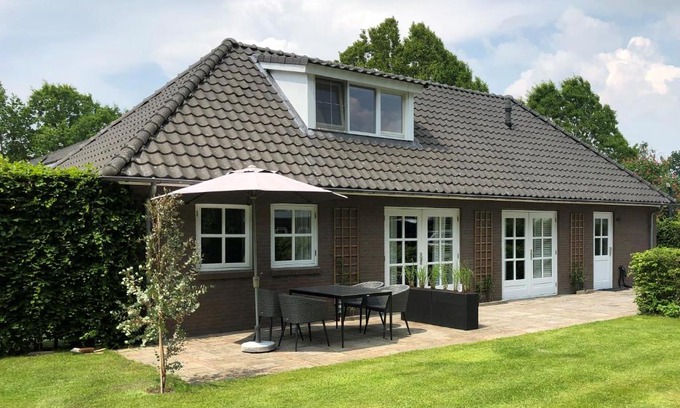Municipality of Geldrop-Mierlo Villa | Onder het dak van Brabant