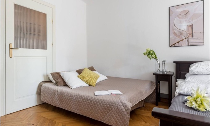 Old Town Apartment | One bed. Apartment MIODOWA 3