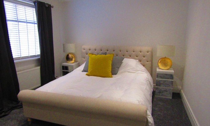 North Shore Apartment | One Bed Room Apartment Blackpool Town Centre
