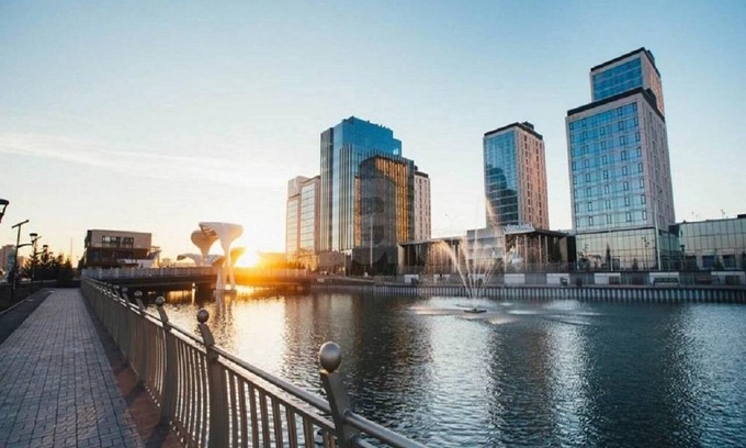 Nur-Sultan Apartment | One Bedroom Apartments, 10 min walk from the city