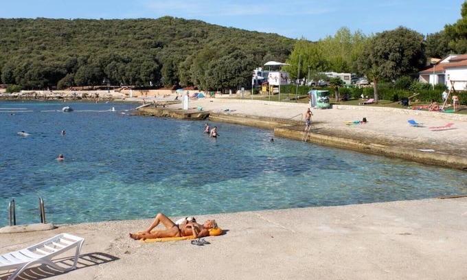 Vosteni Apartment | One bedroom apartment with terrace Sveti Lovreč, Central Istria - Središnja Istra (A-14847-a)