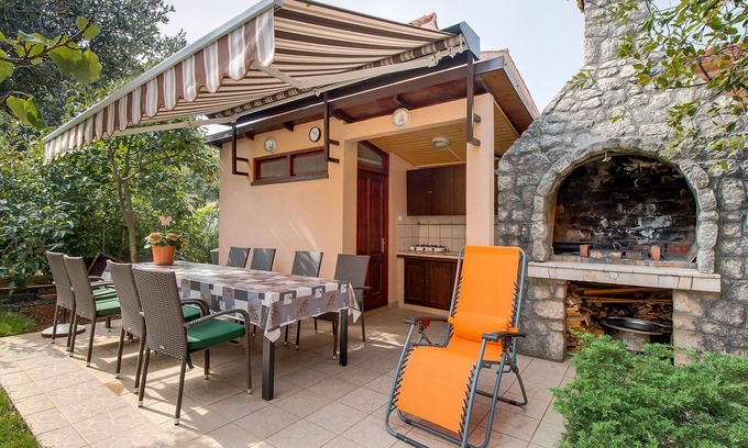 Artatore Apartment | One bedroom apartment with terrace Artatore, Lošinj (A-7934-a)