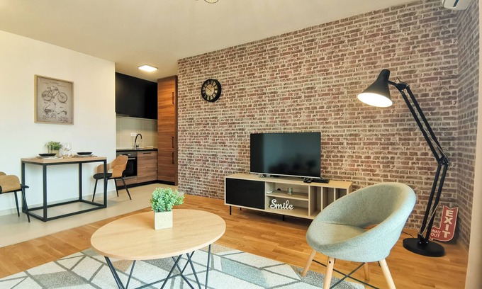 Podgorica Apartment | One-Bedroom Apartment at Ljubovic-Hill Park