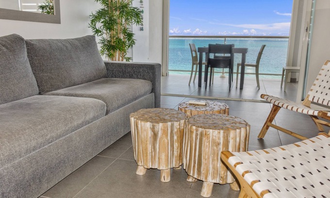 Grand Case Apartment | One-Bedroom Apartment second floor up to 2 guests BMR