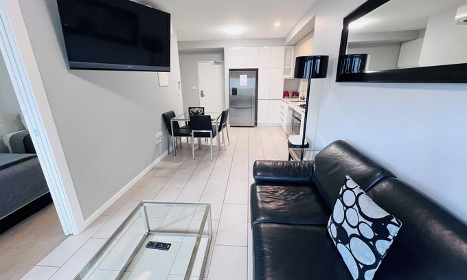 Hamilton Apartment | One Bedroom Apartment