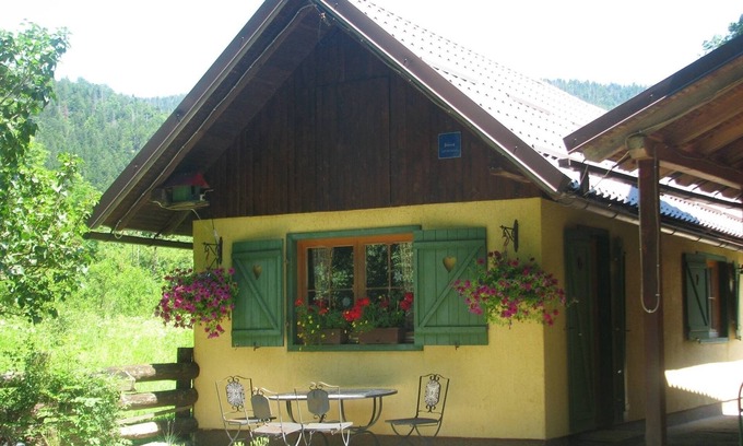 Jasenak Apartment | One bedroom apartment (pet friendly) Jasenak, Karlovac (A-20718-e)