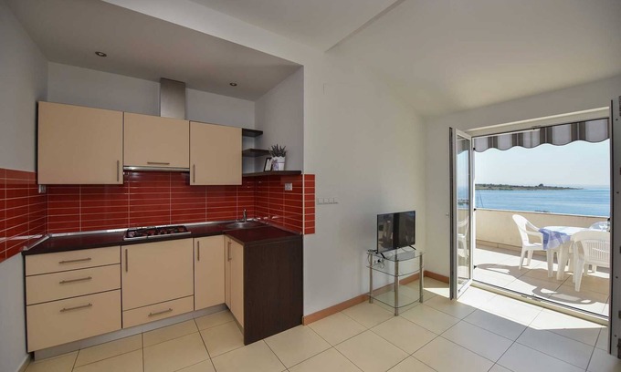 Novalja Apartment | One bedroom apartment with sea view