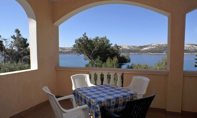 Stara Novalja Apartment | One bedroom apartment near beach Stara Novalja, Pag (A-234-c)