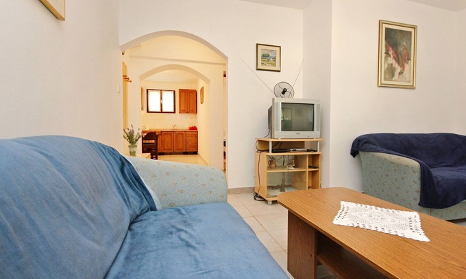 Loviste Apartment | One bedroom apartment with terrace Lovište, Pelješac (A-10182-c)