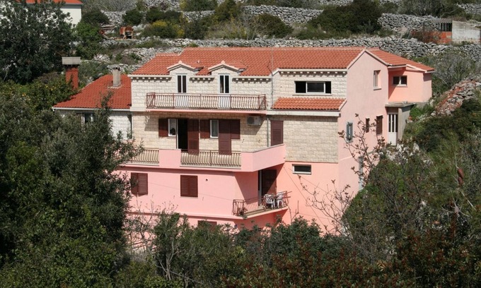 Racisce Apartment | One bedroom apartment with balcony Račišće, Korčula (A-4359-a)