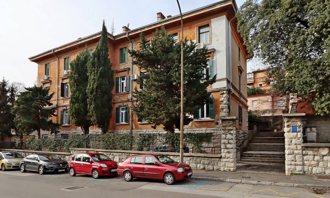 Rijeka Apartment | One bedroom apartment with air-conditioning Rijeka (A-23155-a)
