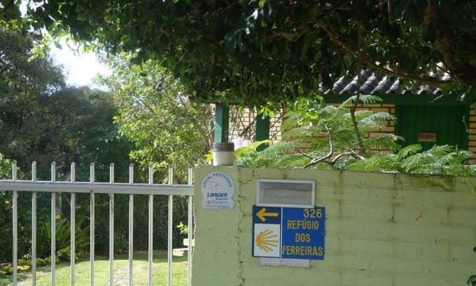 Santinho Ski Chalet | One bedroom chalet on the edge of Santinho beach