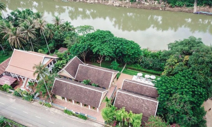 Luang Prabang Villa | One Bedroom Deluxe Garden View Villa (D)