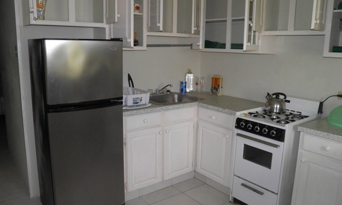 Edey Apartment | One bedroom furnished apartment - Short term rental