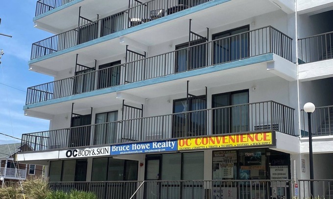 Ocean City Condo | One Bedroom in the heart of downtown Ocean City