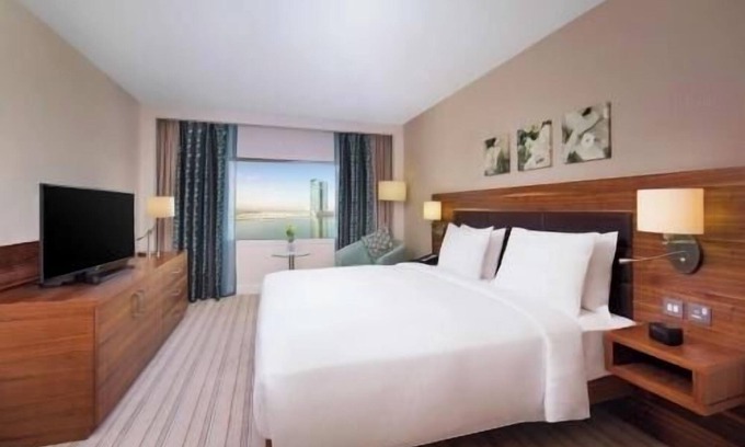 Ras Al Khaimah Apartment | One Bedroom King Suite Near Al Naeem Mall