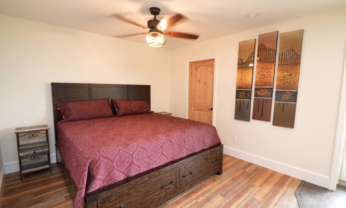 Geneva Bed & Breakfast | One Bedroom Lake View Suite at our Lakefront Paradise. Pool, Hot Tub, Kayaks and more. Sleeps 2 Adults